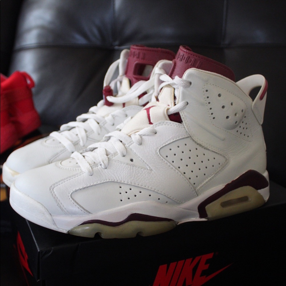 Air Jordan Maroon 6s